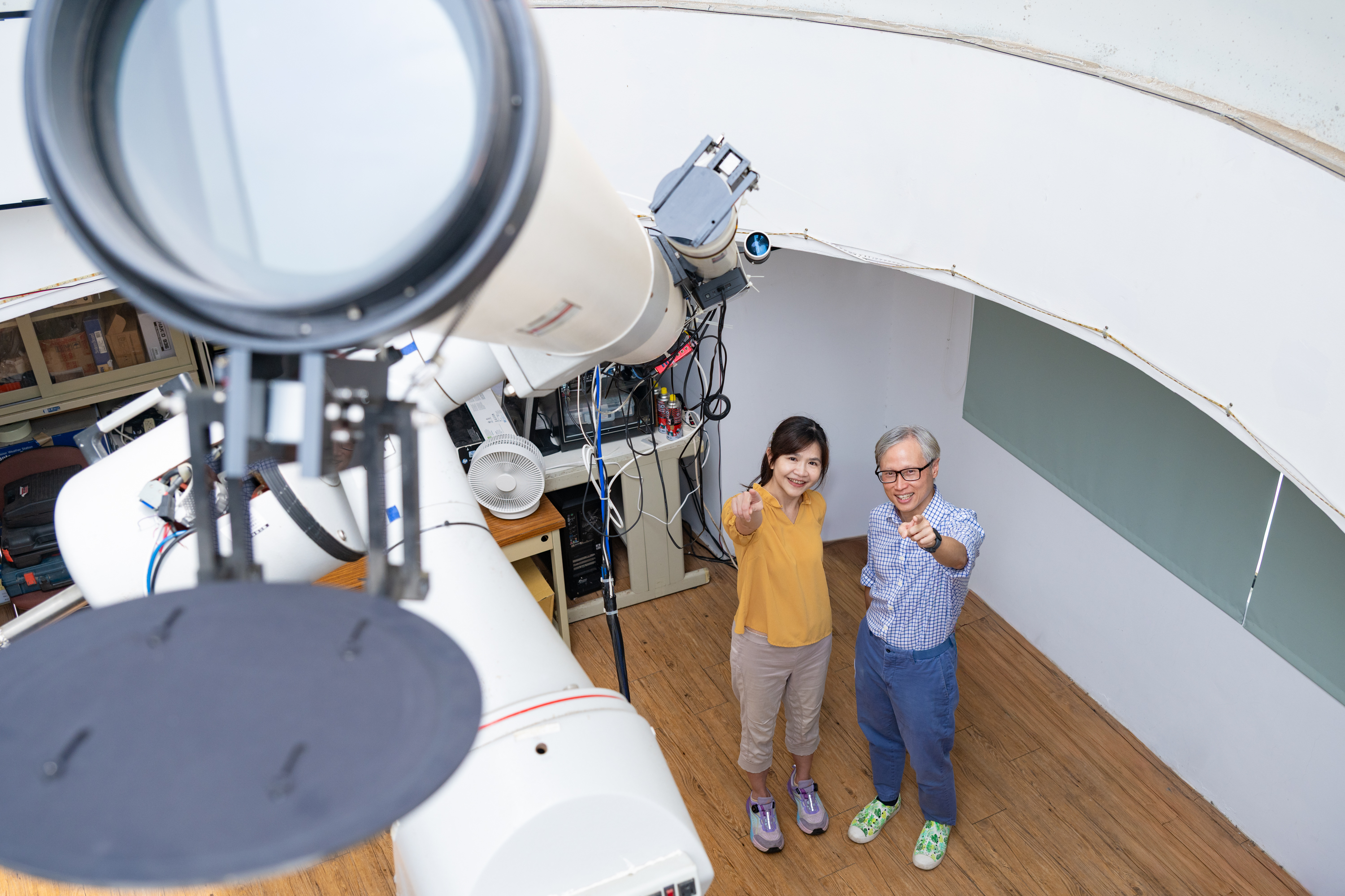Kung-Yee Liang (梁賡義) addressing the Committee.